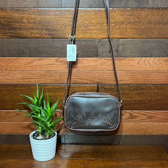 Bass Handbags - NWT Bass Brown Floral Purse With Removable Wallet